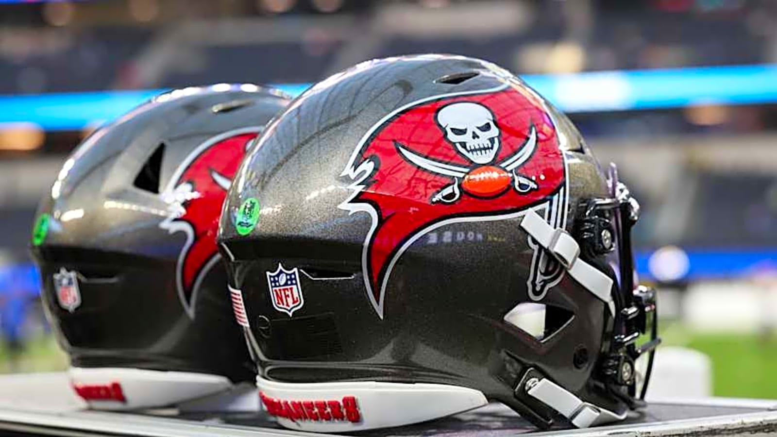 Saints Getting Buzz for Rival Buccaneers RB in Free Agency