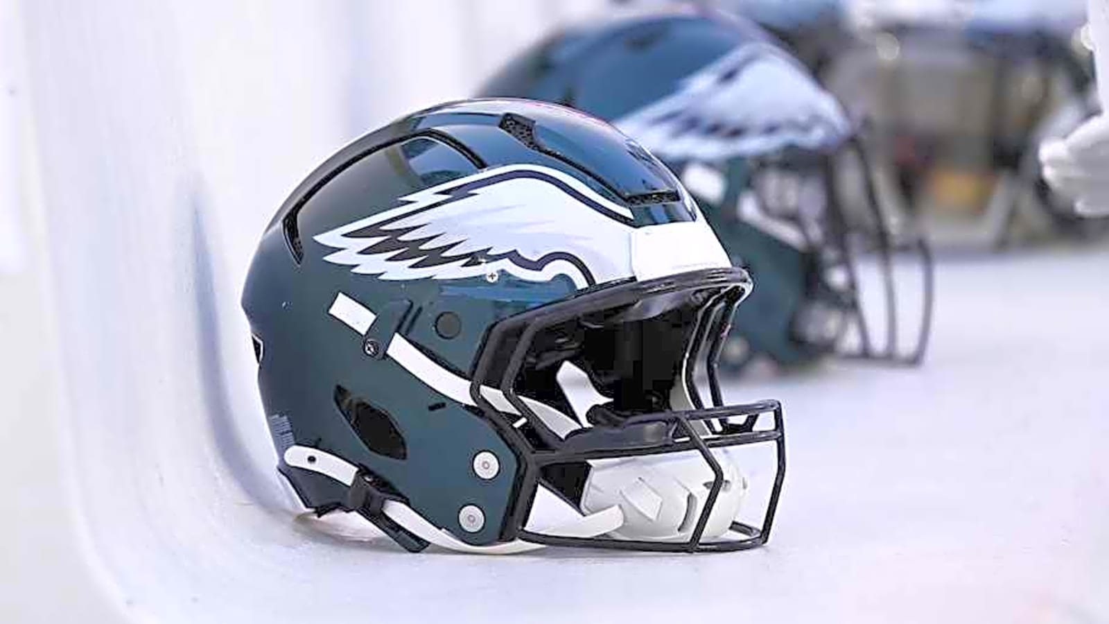 Eagles Rising Star Announces Expected Return