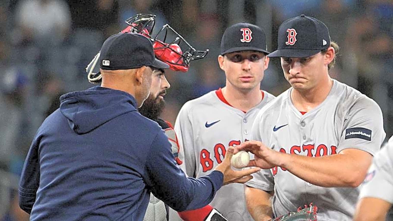 Dodgers Make Trade For Red Sox Pitcher: Reports