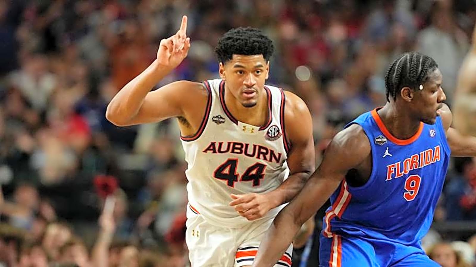 Auburn Basketball&#39;s Dylan Cardwell, Miles Kelly Find NBA Homes