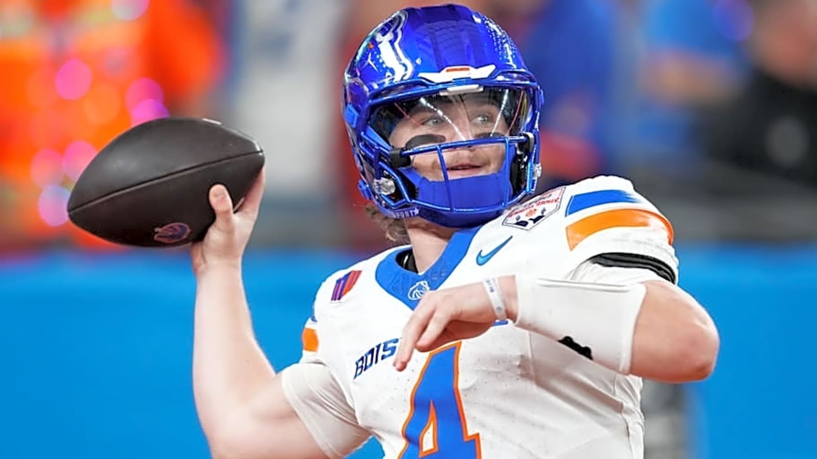 Boise State quarterback named to Maxwell Award watch list