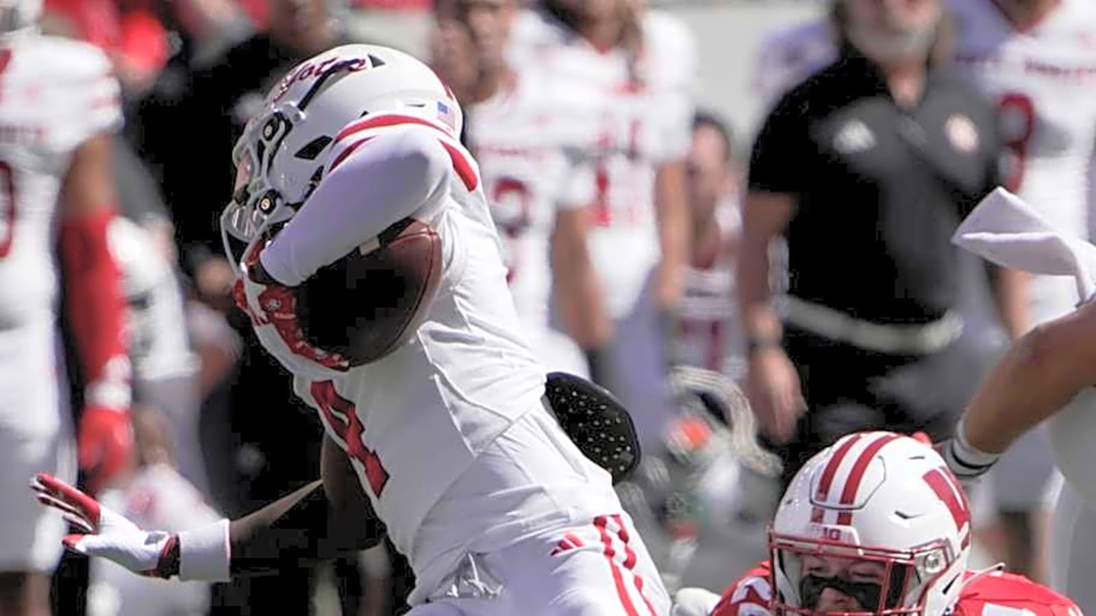 South Dakota WR Quaron Adams Commits to Cal