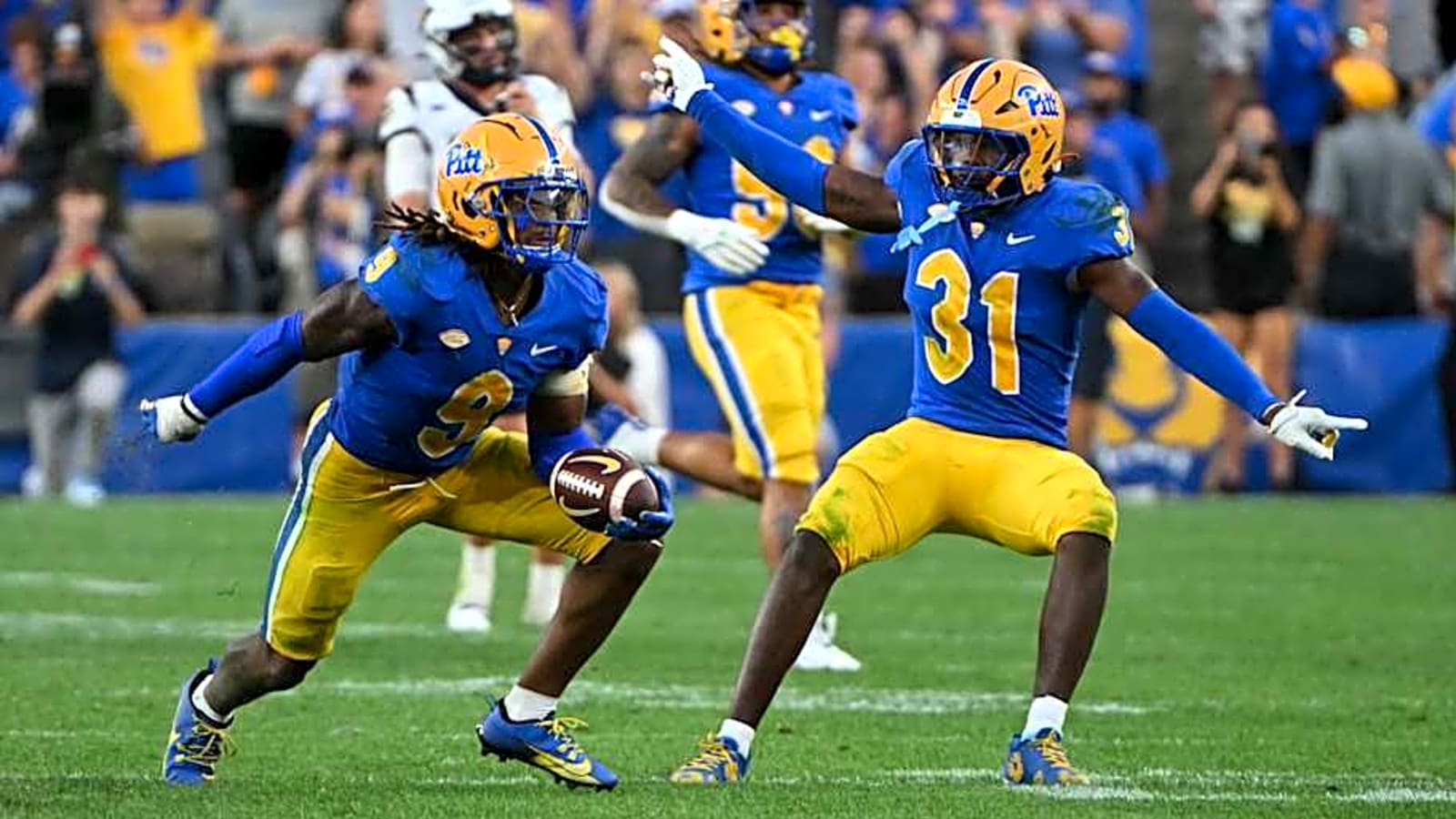 Pitt LB Duo Named Best in ACC