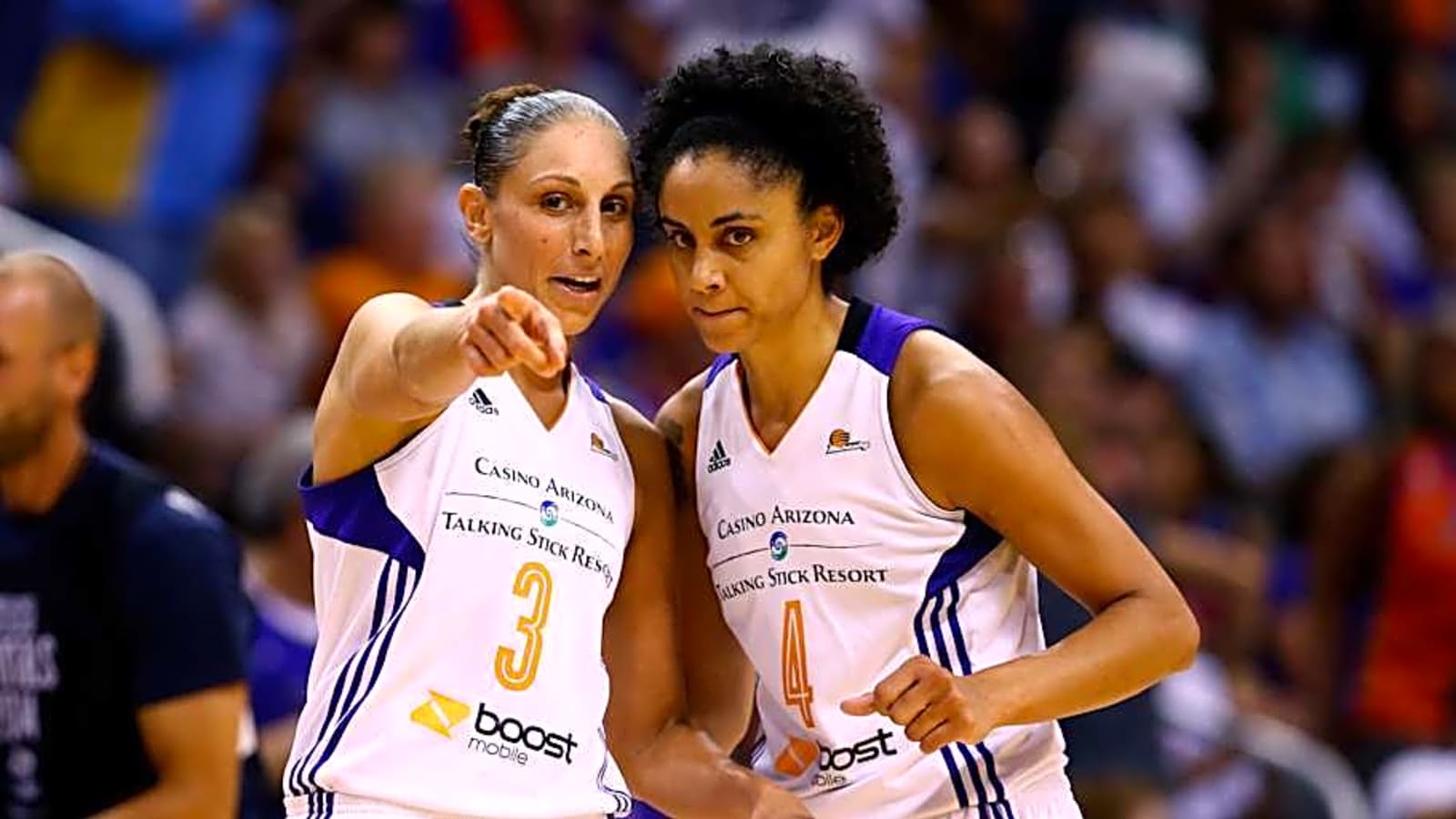 How Candice Dupree Helped Phoenix In The 2016 Season