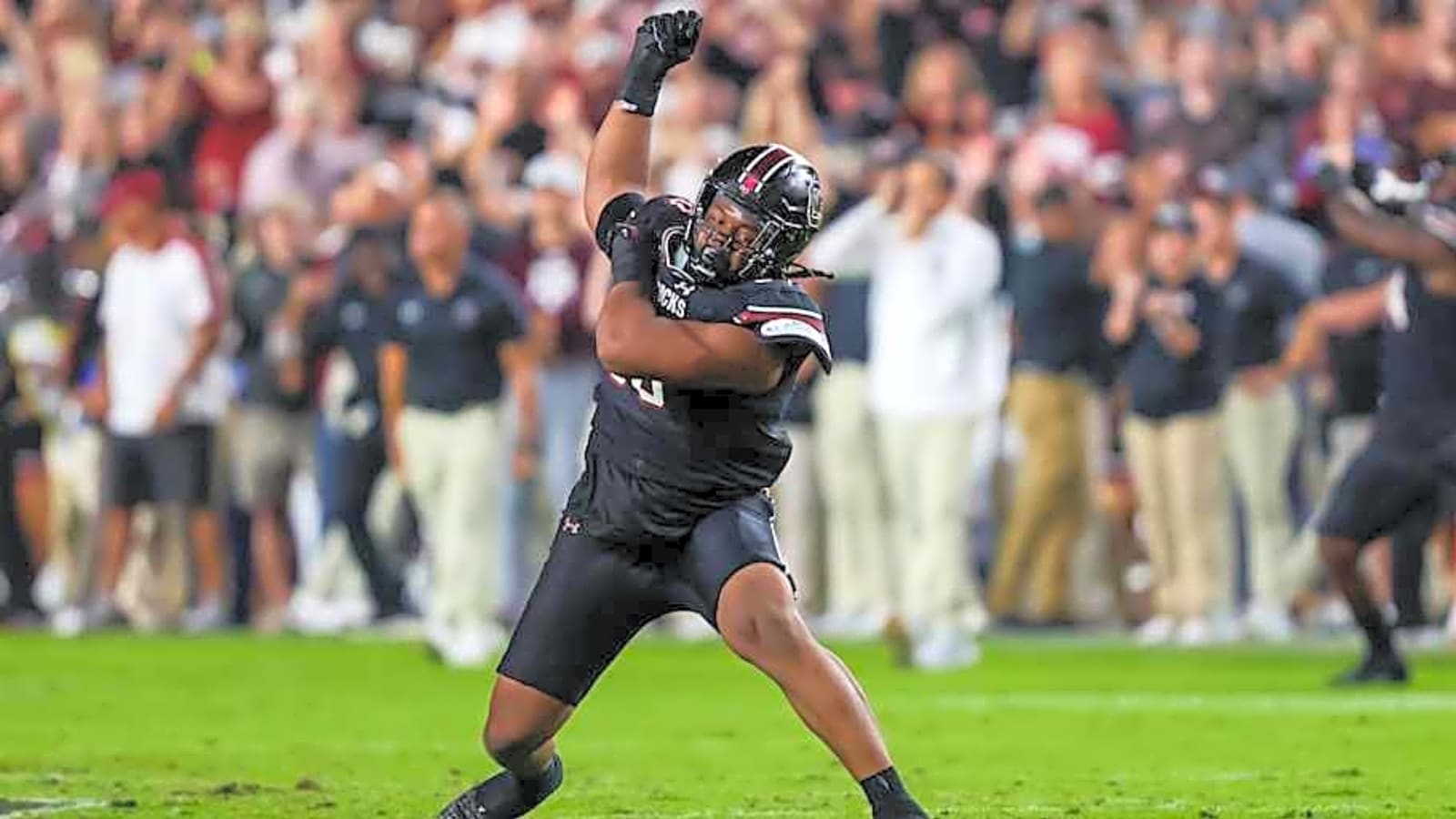 What draft experts are saying about new Buffalo Bills DT T.J. Sanders