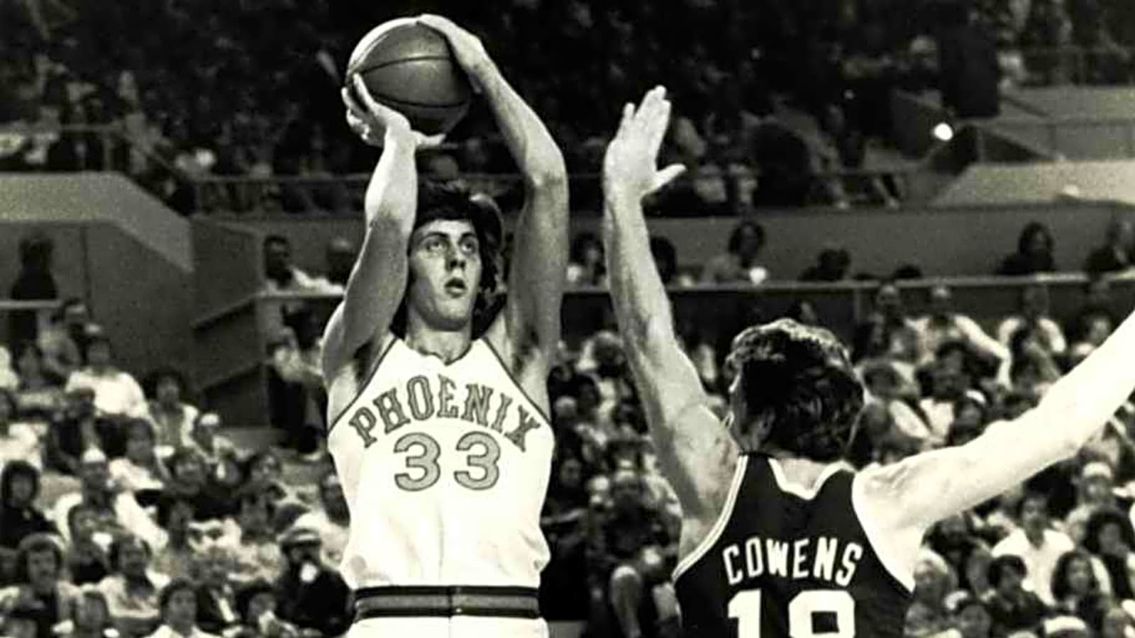 Flashback in Suns History: Franchise Legend Retires