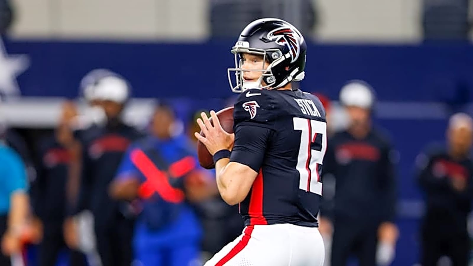 Atlanta Falcons Surprisingly Cut Backup Quarterback