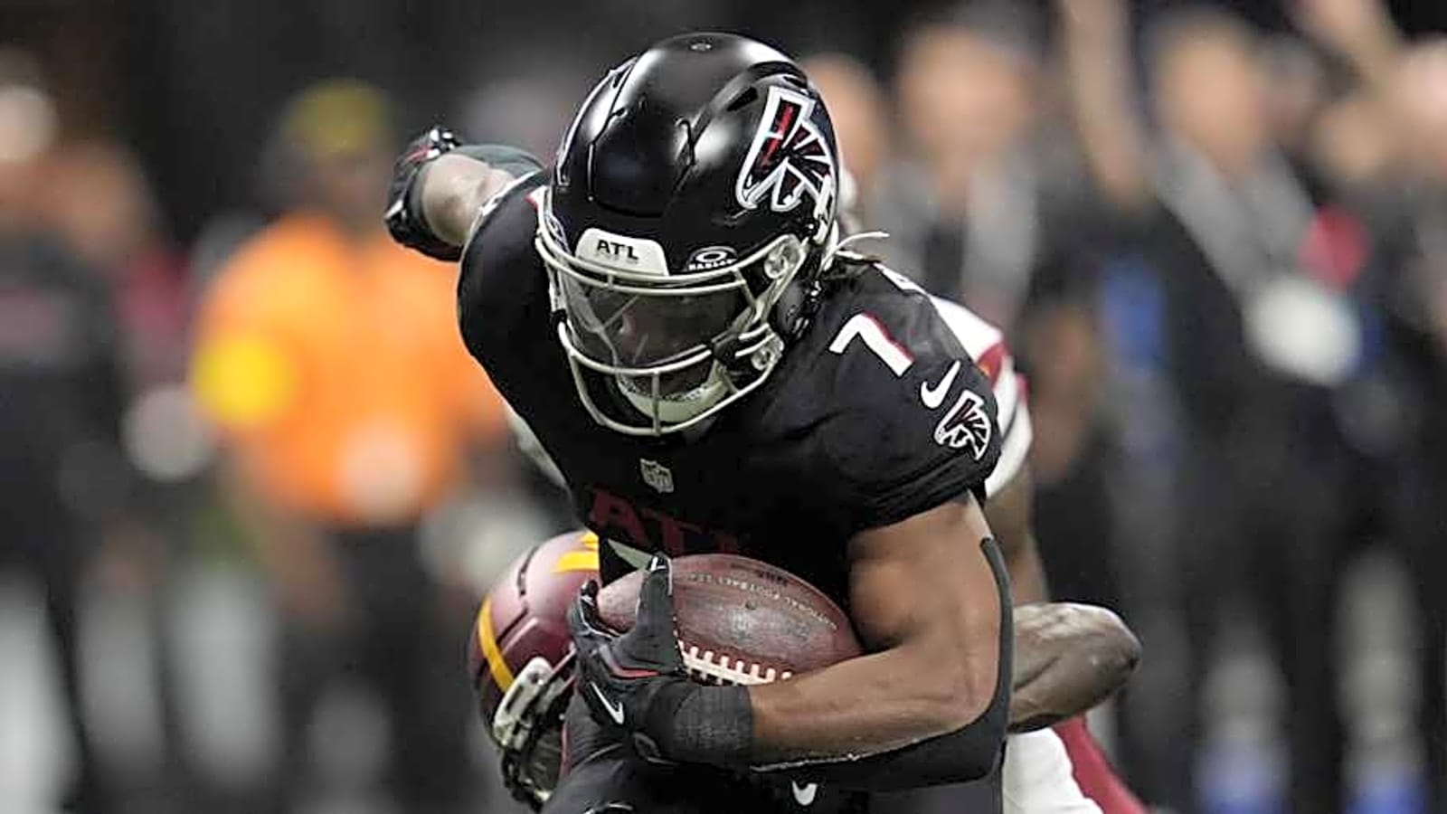 Falcons Bijan Robinson Receives Praise From Buffalo Bills Linebacker