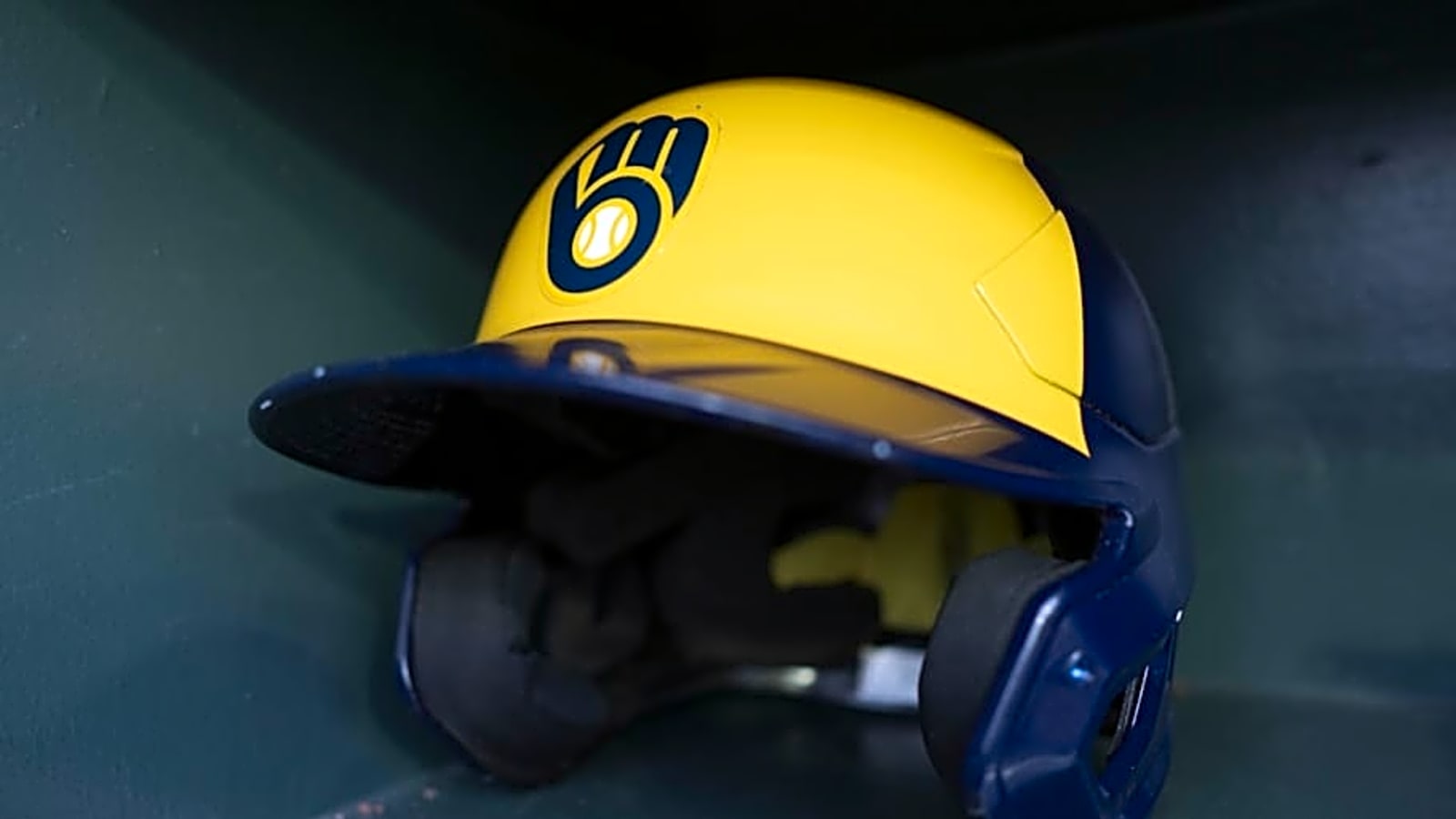 Brewers Discussed Trades Involving Two Young Outfielders (Insider)