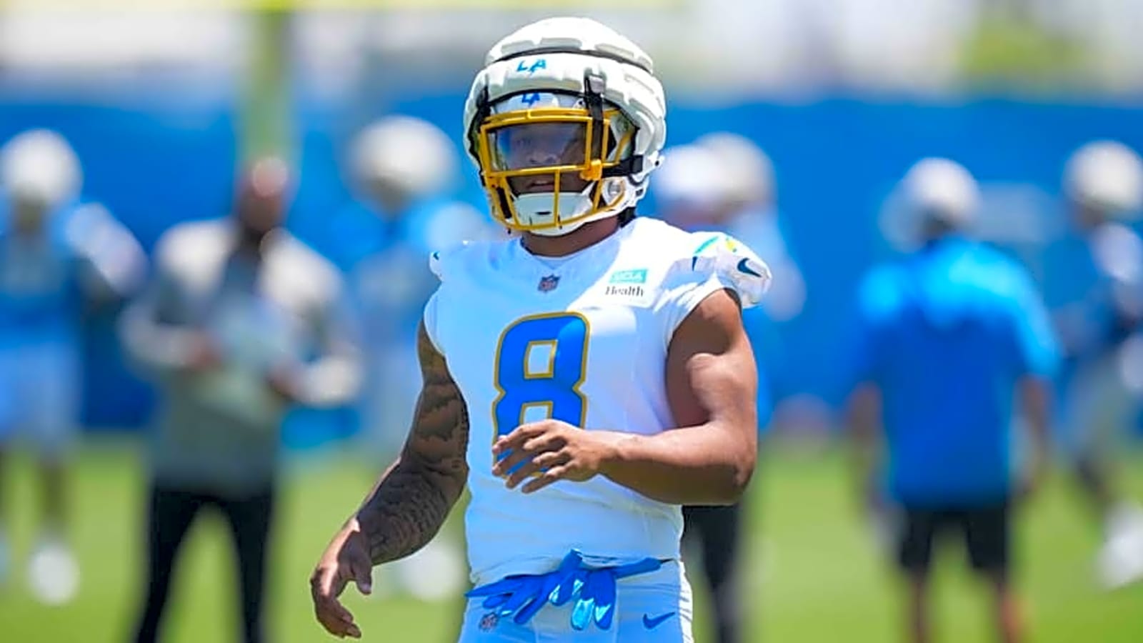 Chargers have one last rookie to sign after inking Omarion Hampton