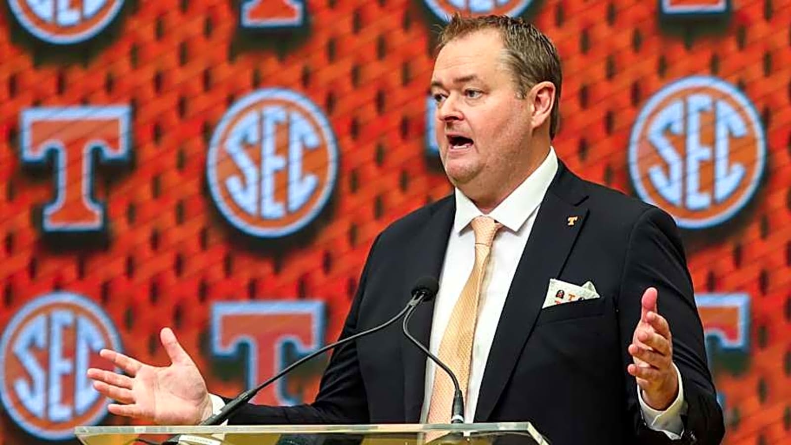 How Josh Heupel Says Tennessee Can End 22-Year Winless Drought In Tuscaloosa