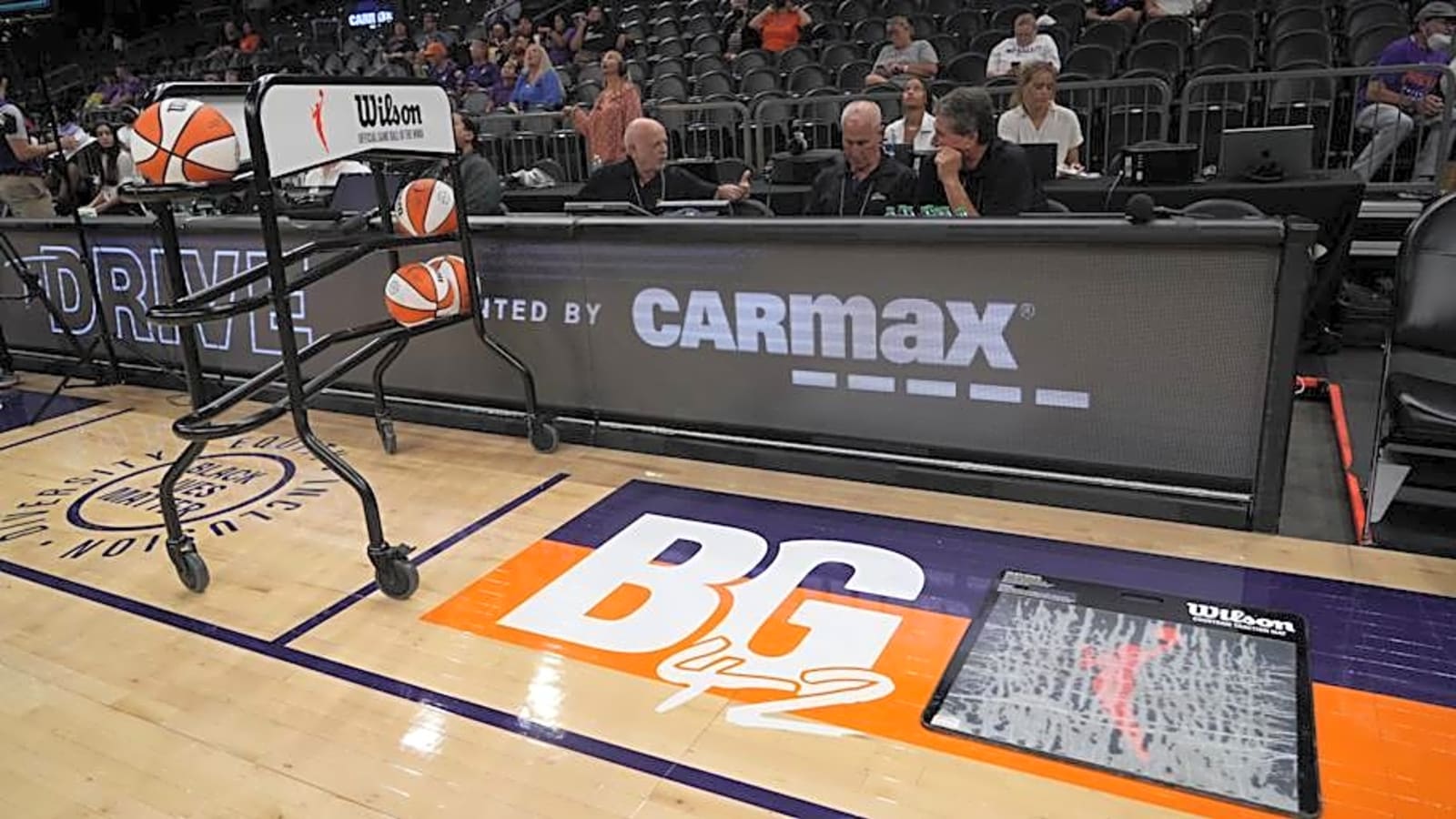 Why DeShields And Others Helped Phoenix During The Playoffs