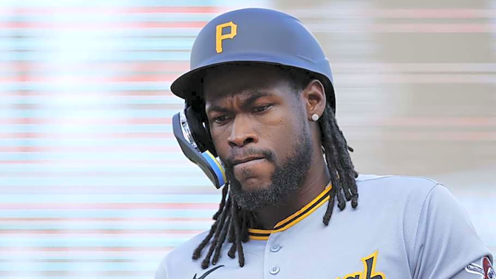 Pirates Manager Defends Oneil Cruz After Fielding Mistake