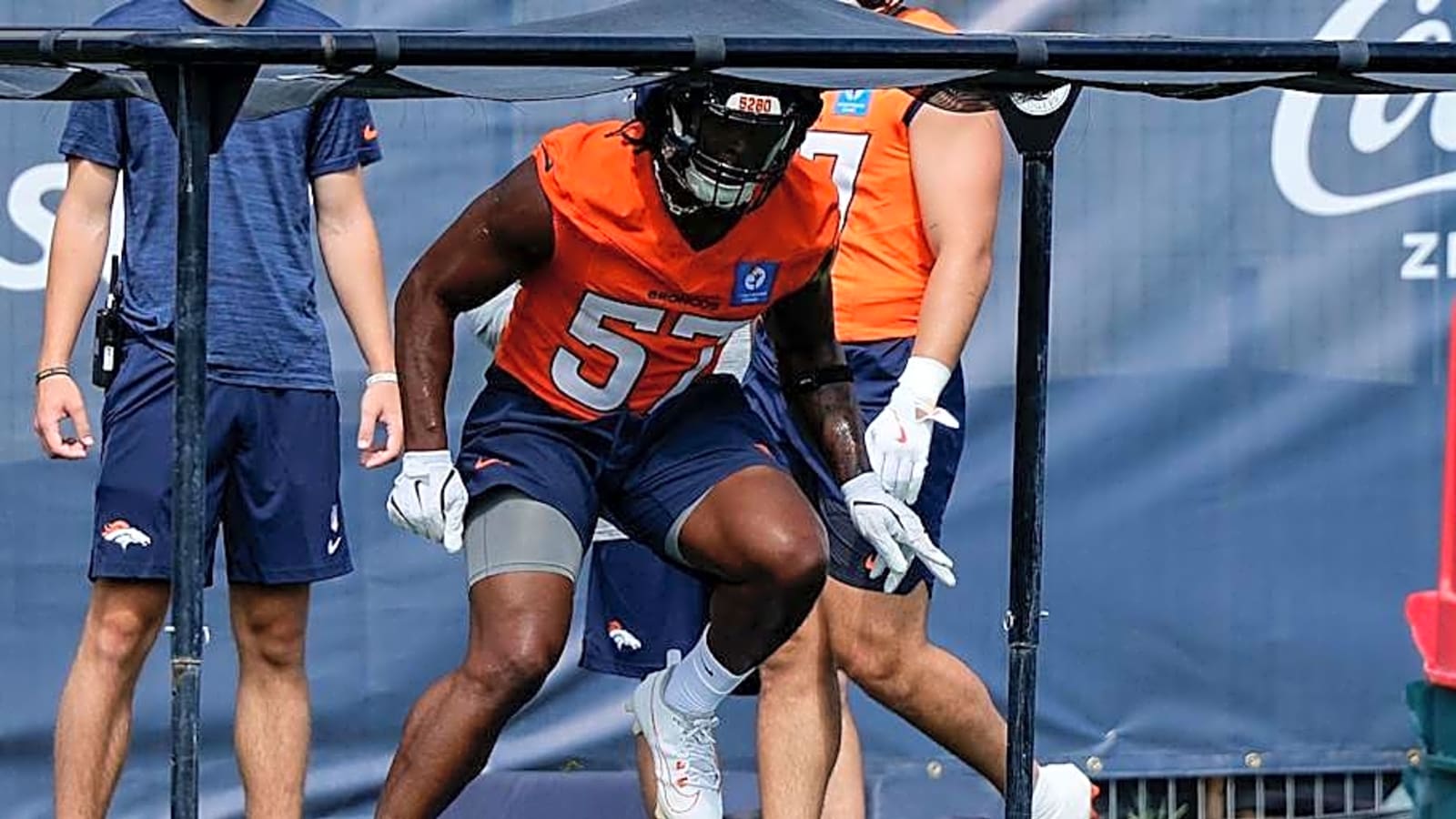 Broncos HC Compares LB Dre Greenlaw to Legendary World Champion Boxer
