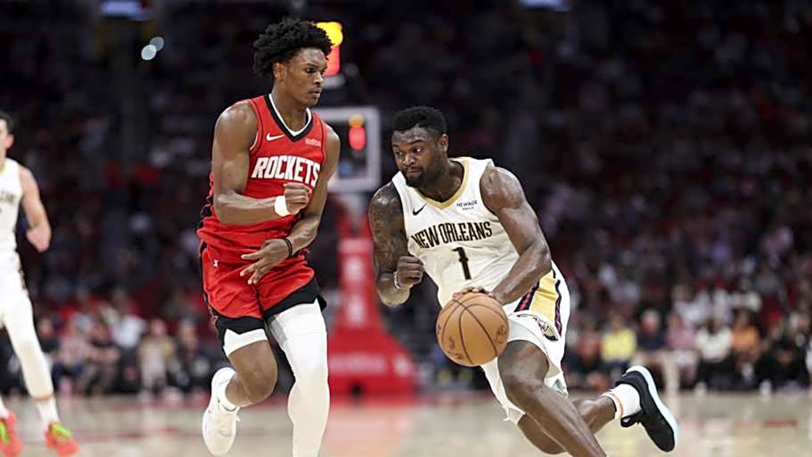 Amen Thompson Anchors Rockets Defense