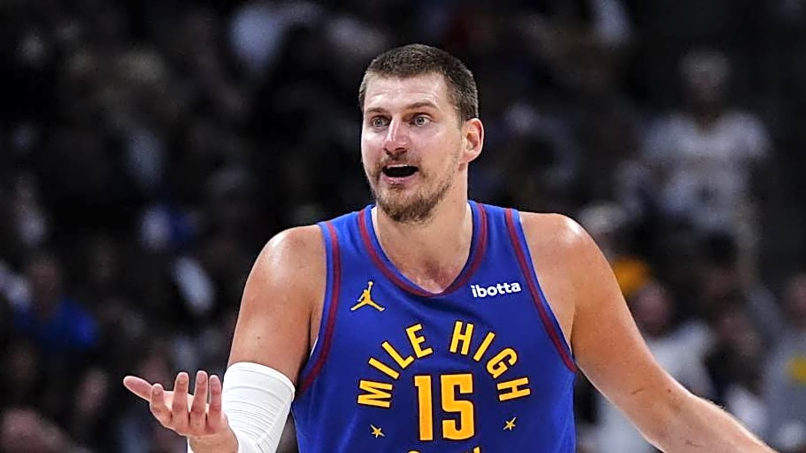 Recent Warriors Guard Reveals &#39;Fascinating&#39; Trait About Nikola Jokic