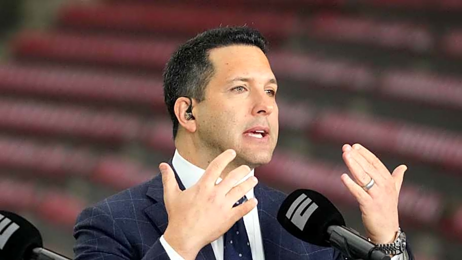 Adam Schefter Drops Major Steelers, T.J. Watt News