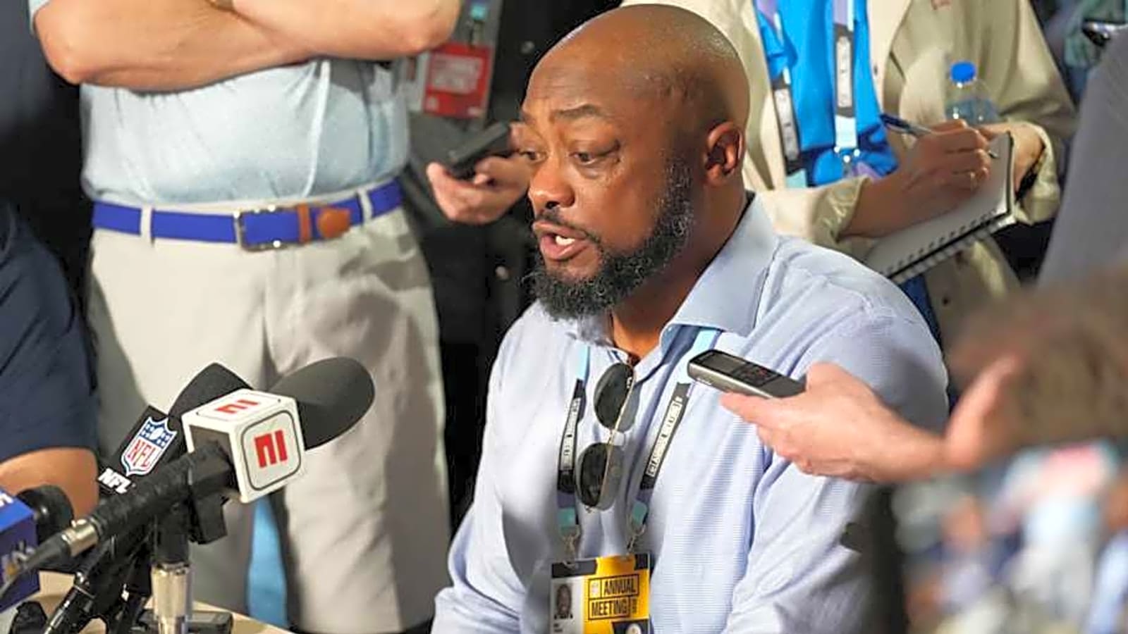 Steelers’ Mike Tomlin Addresses T.J. Watt Holdout
