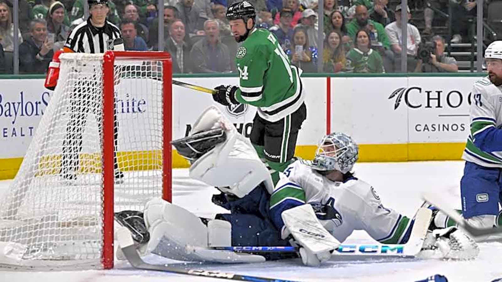 Oilers Must Target This Goalie During Offseason