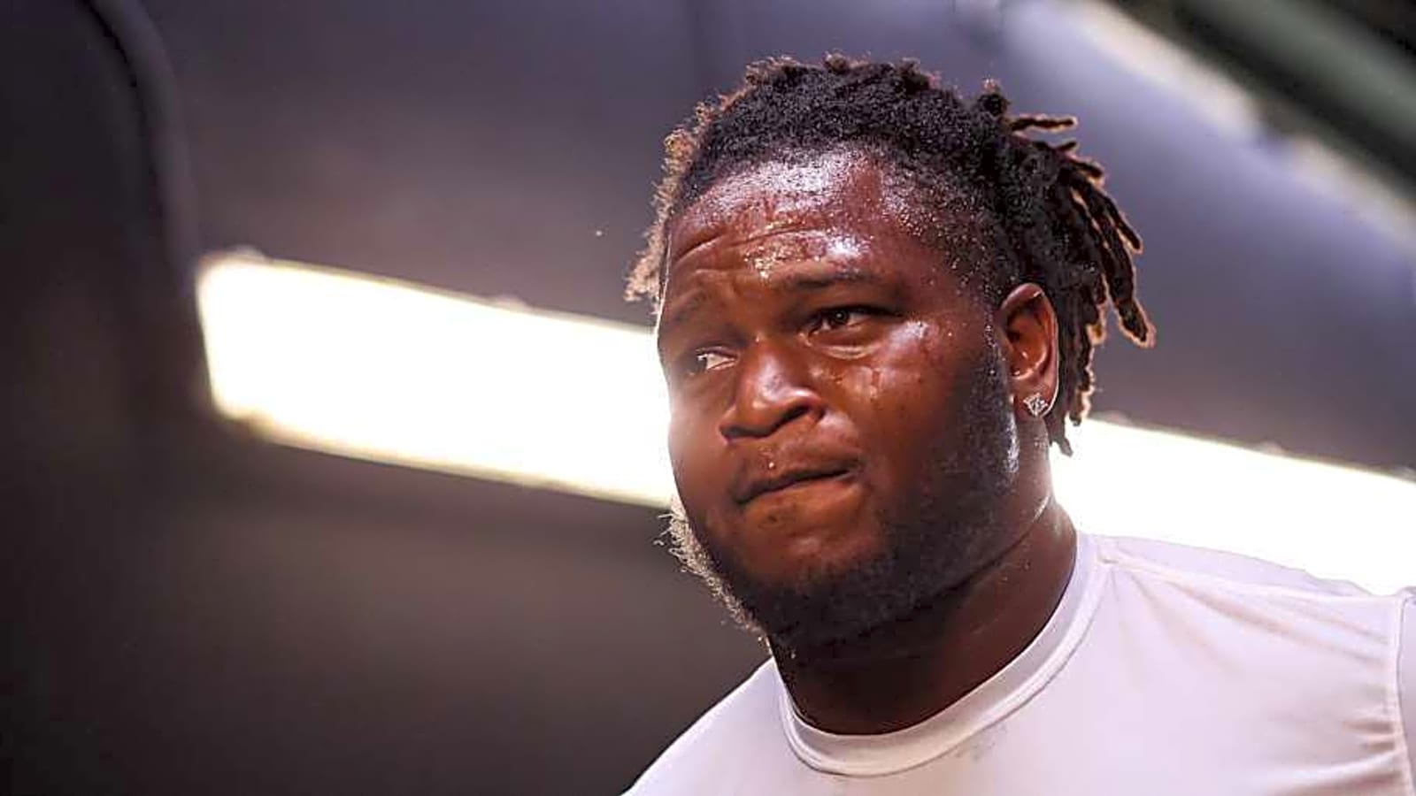 Philadelphia Eagles DL Jalen Carter Ejected For Spitting on Cowboys QB Dak Prescott