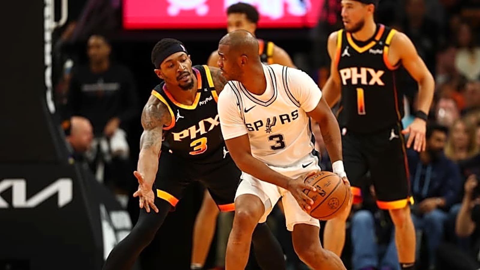 Bucks Urged to Sign Future Hall of Famer to Replace Damian Lillard in Blockbuster Move
