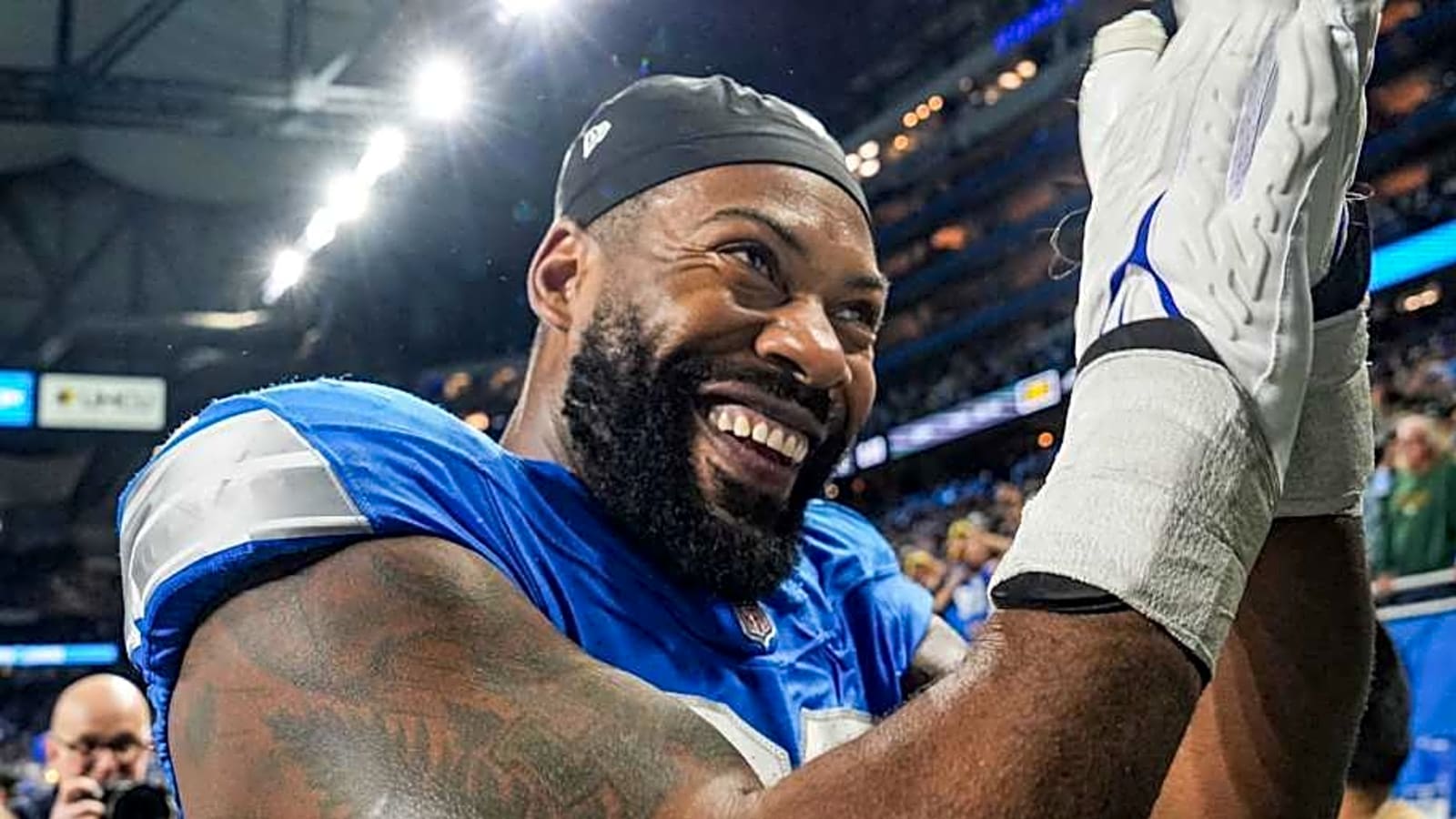 With Distractions Gone, Za&#39;Darius Smith Can Return to Lions Sooner