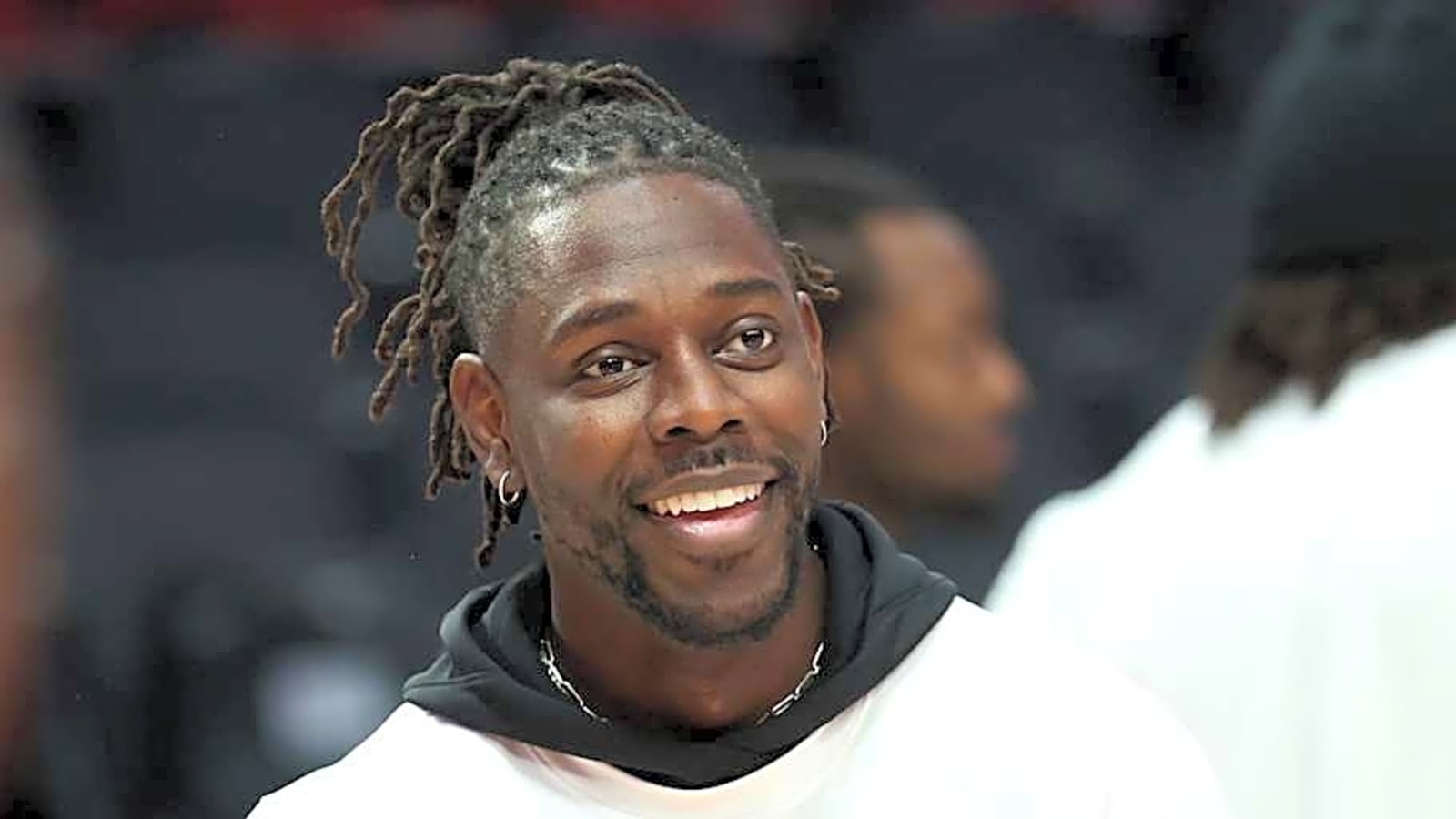 Knicks Showing Interest in Trail Blazers $32 Million Starter