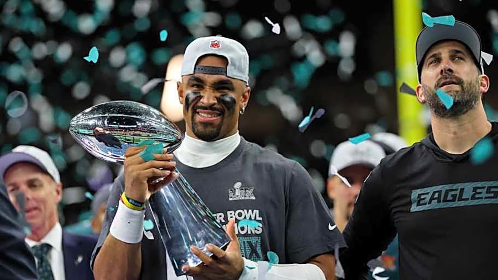 Eagles Legend Has Message For Jalen Hurts