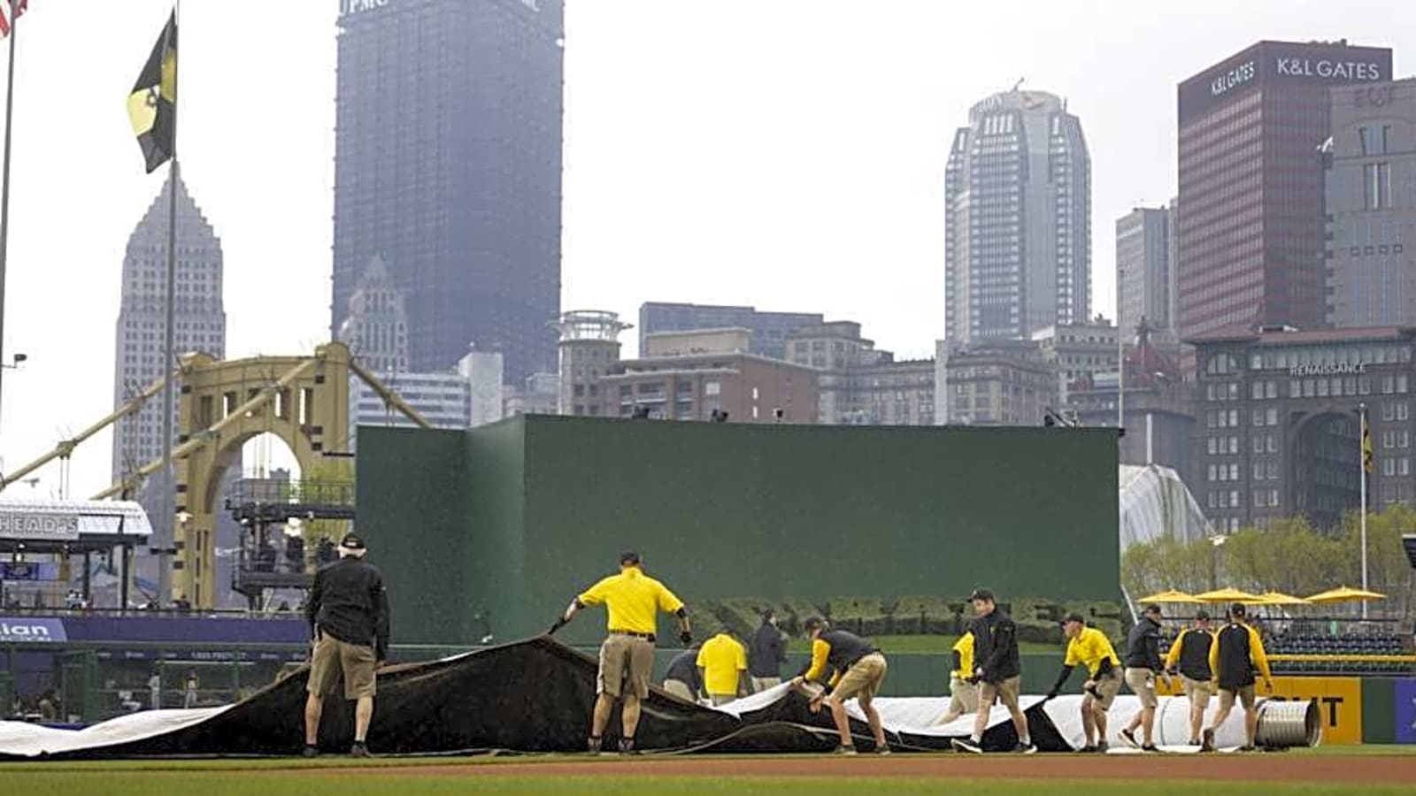 When Will Padres vs Pirates Start Following Weather Delay on Saturday?