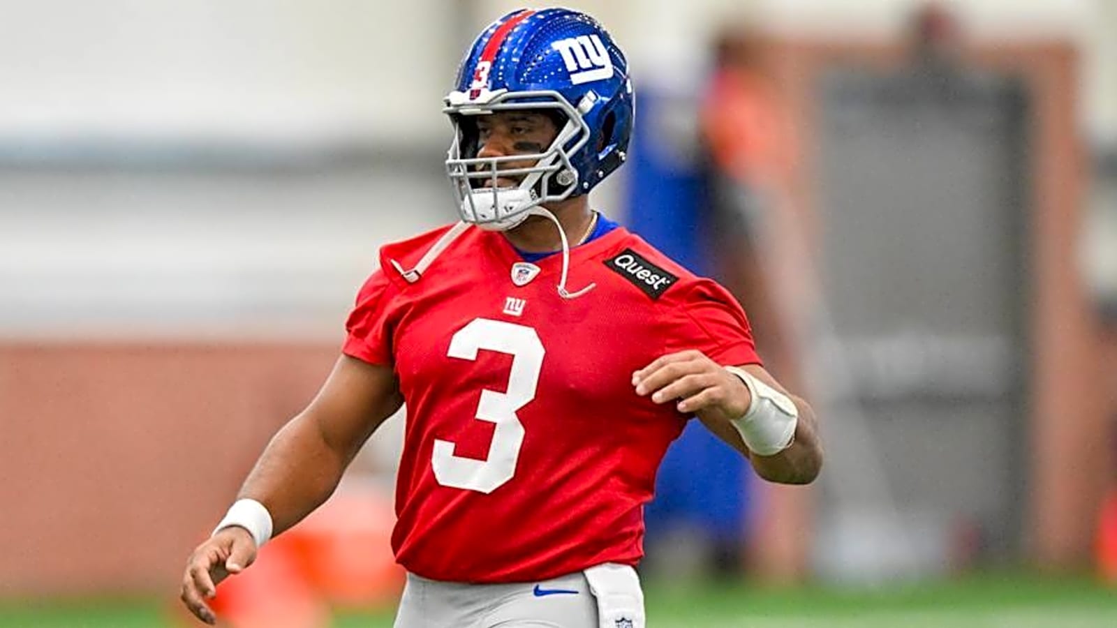 NFL insider believes there&#39;s a chance Russell Wilson could lose Giants&#39; QB1 job