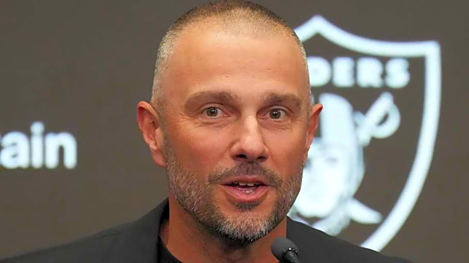 What the Raiders’ Offseason Crossroads Really Boils Down To