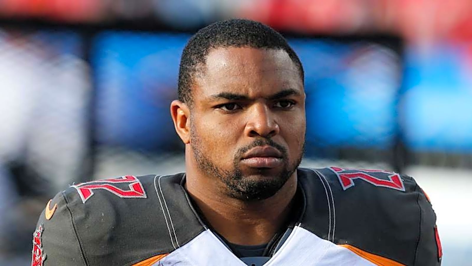 Former Buccaneers running back Doug Martin dies at 36