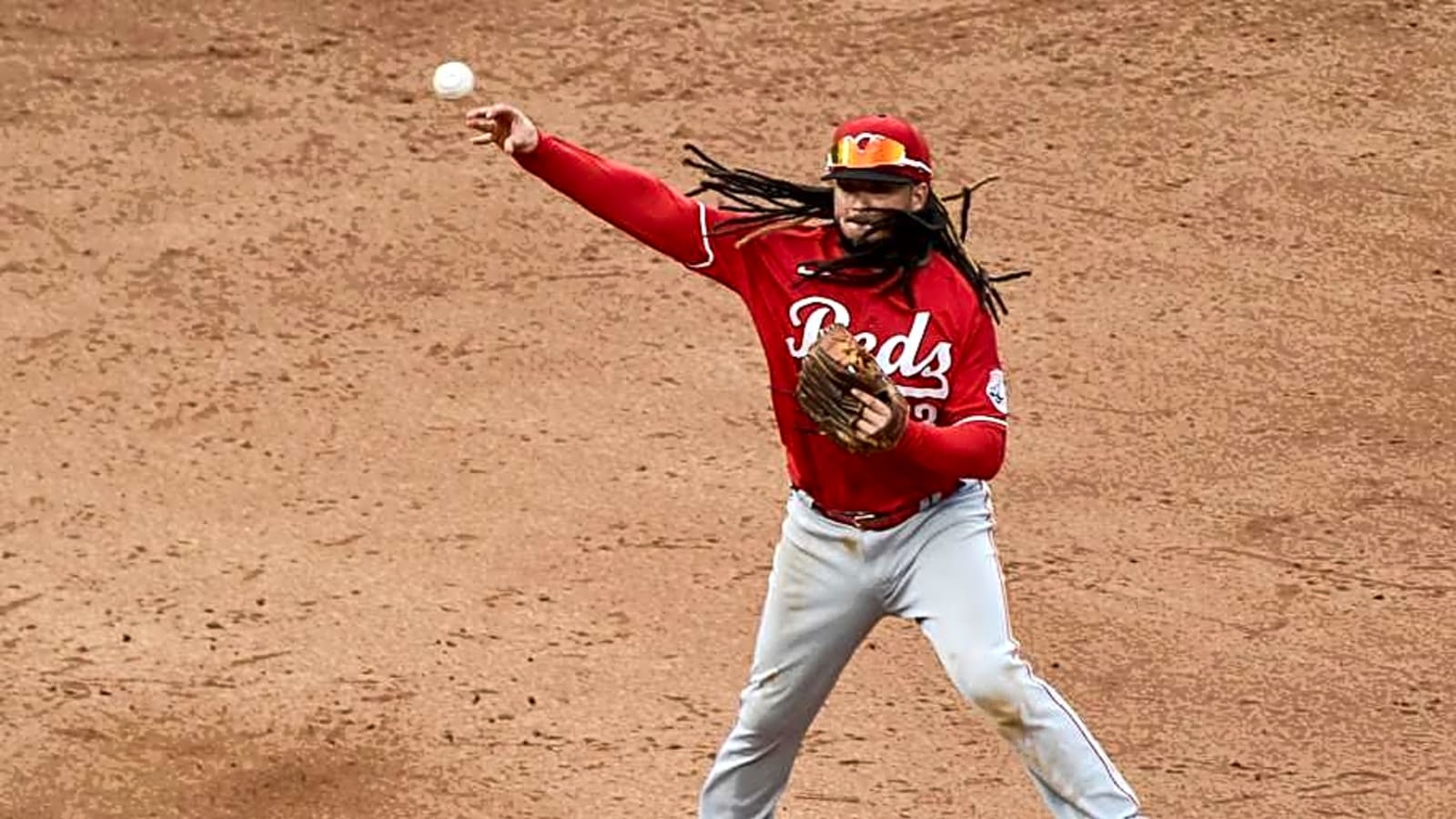 Former Cincinnati Reds Infielder Announces Retirement