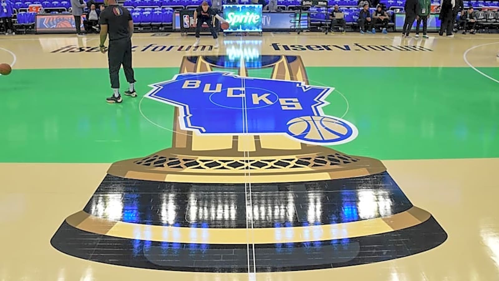 Bucks Sign Veteran Forward to $2.9 Million Deal