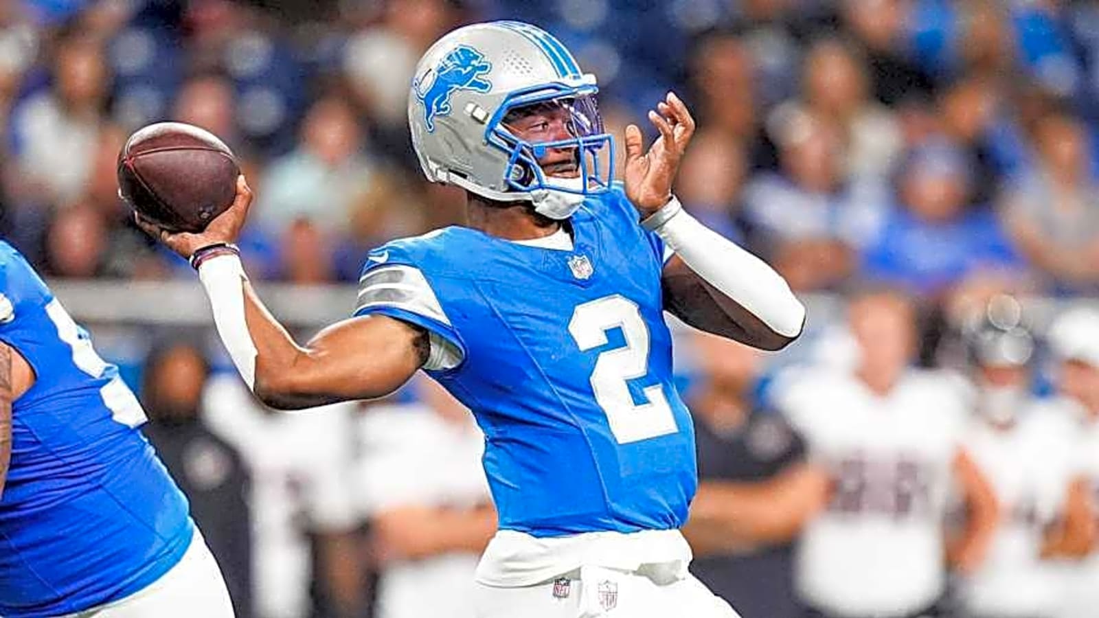 Titans Should Sign Lions QB