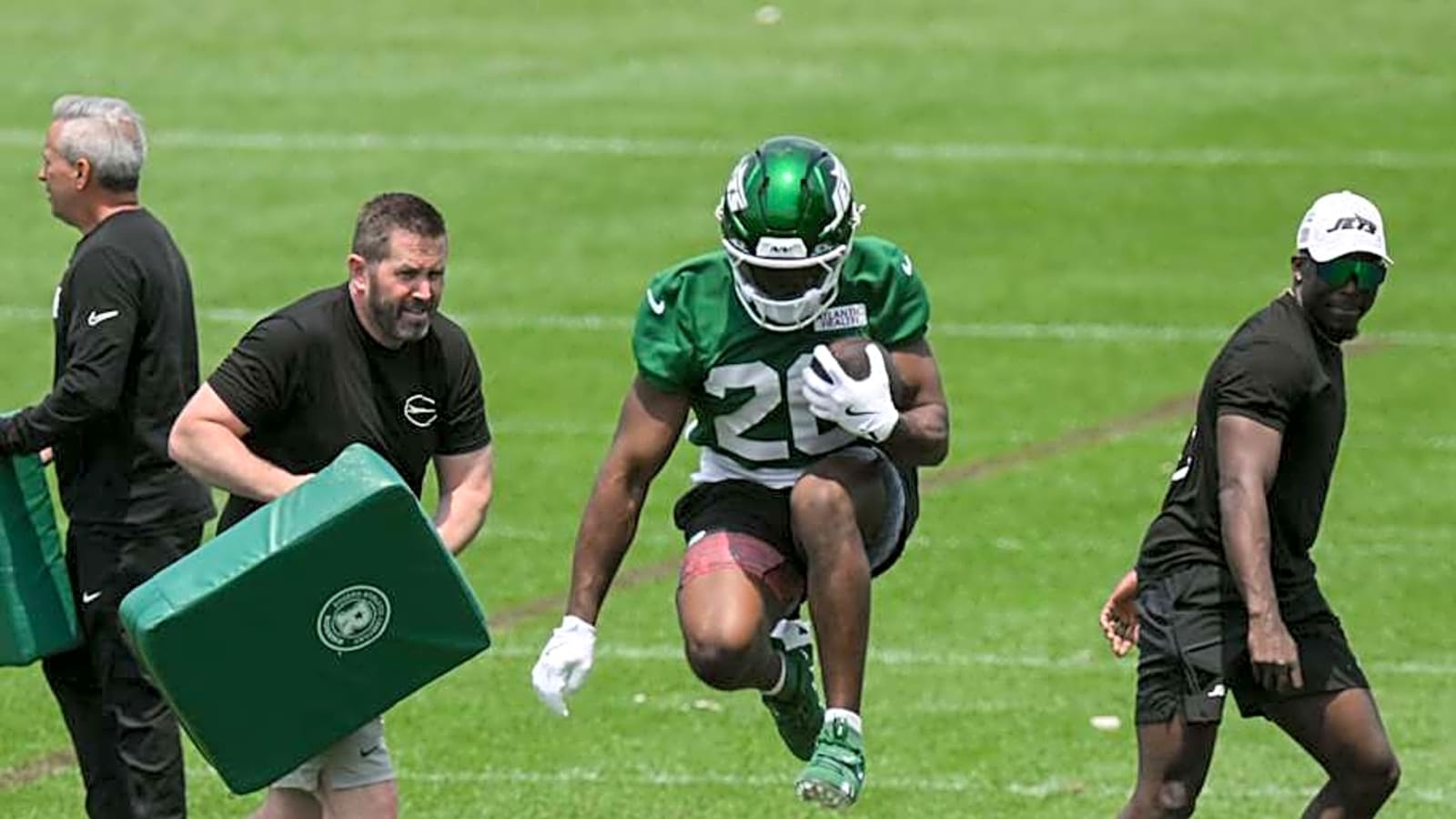 Jets-Chargers Linked In Trade Rumors For $9 Million Playmaker