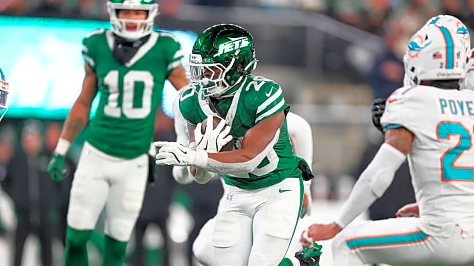 Jets Insider Provides Expected RB Plan For Breece Hall, Braelon Allen