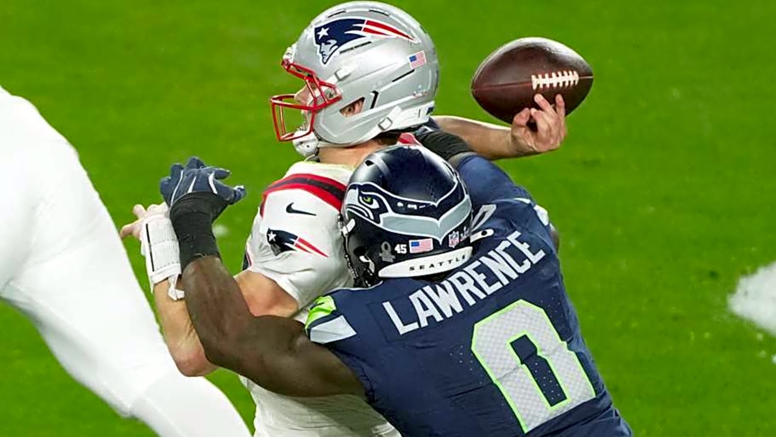 Key Seahawks Defender Contemplating Retirement, Per Reports