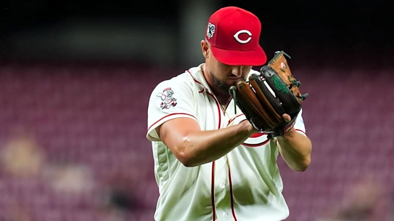 Former Starter Is Finding Success in Reds Bullpen in 2026