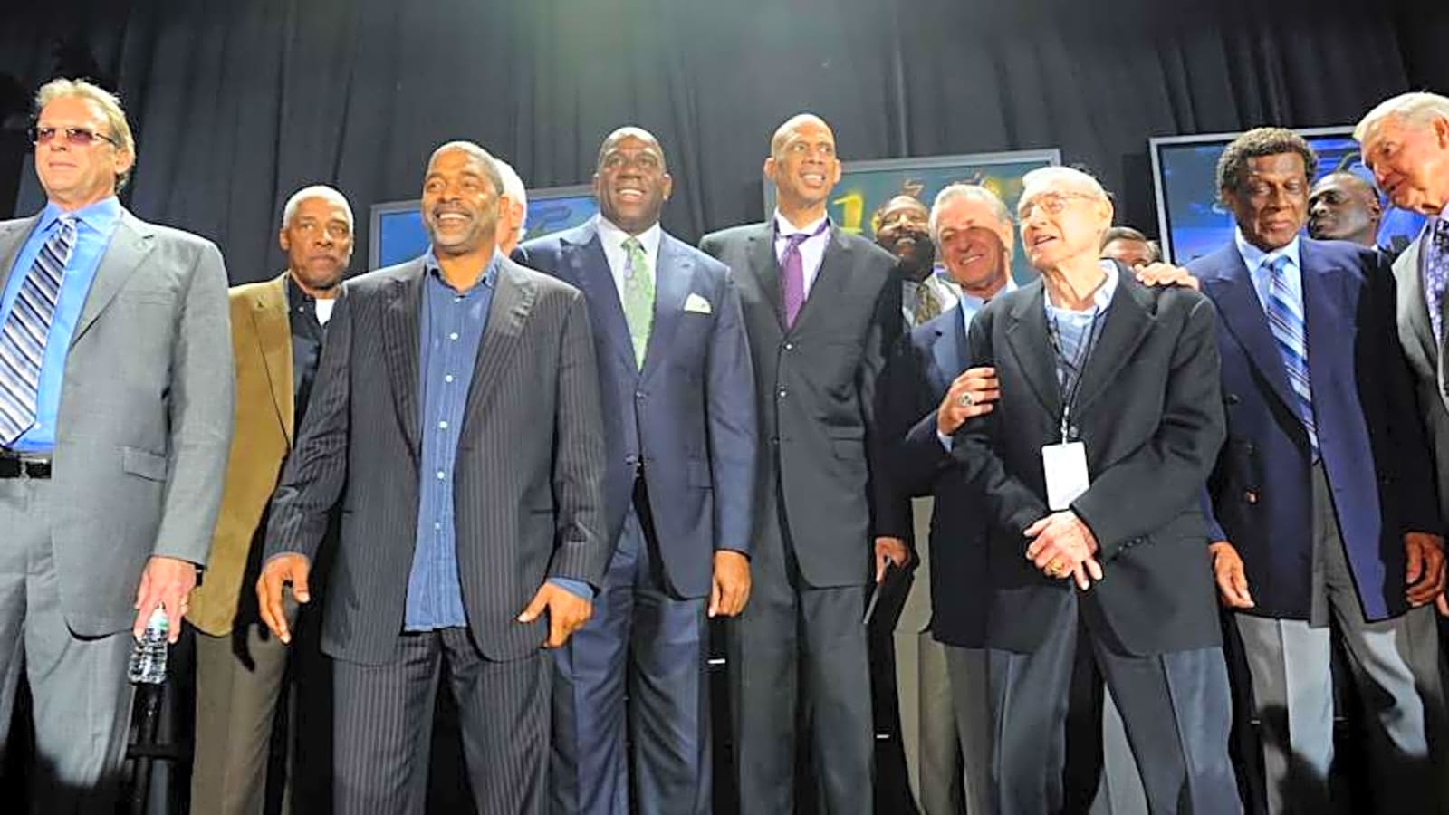 Lakers Legend Set to Be Honored With Statue Ahead of Celtics Game This Season