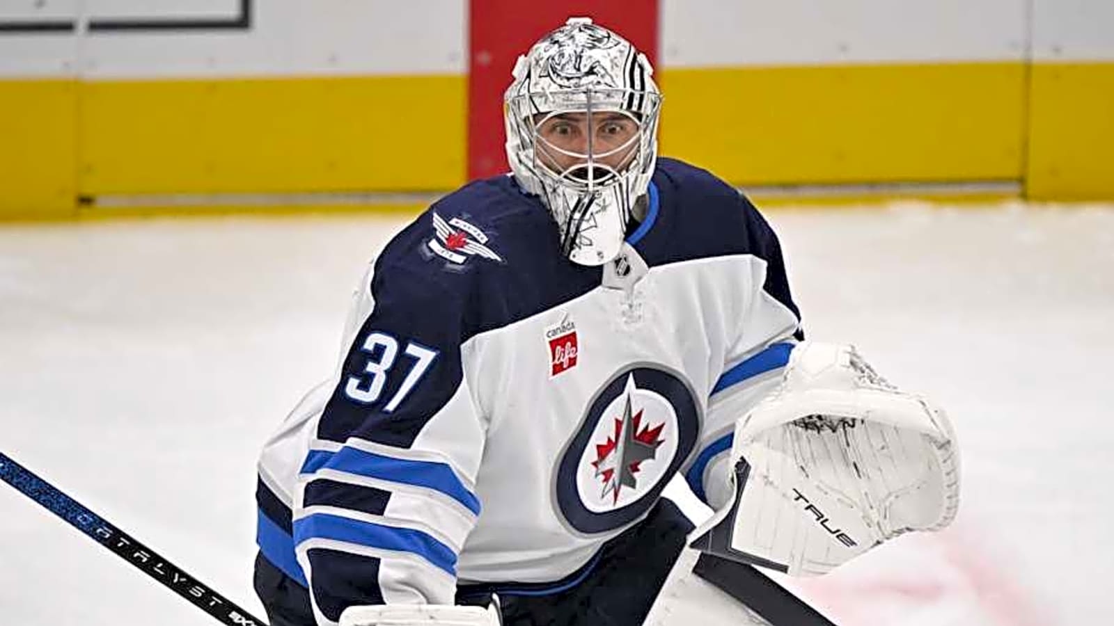 Jets Goalie Expected to Continue Dominating Position