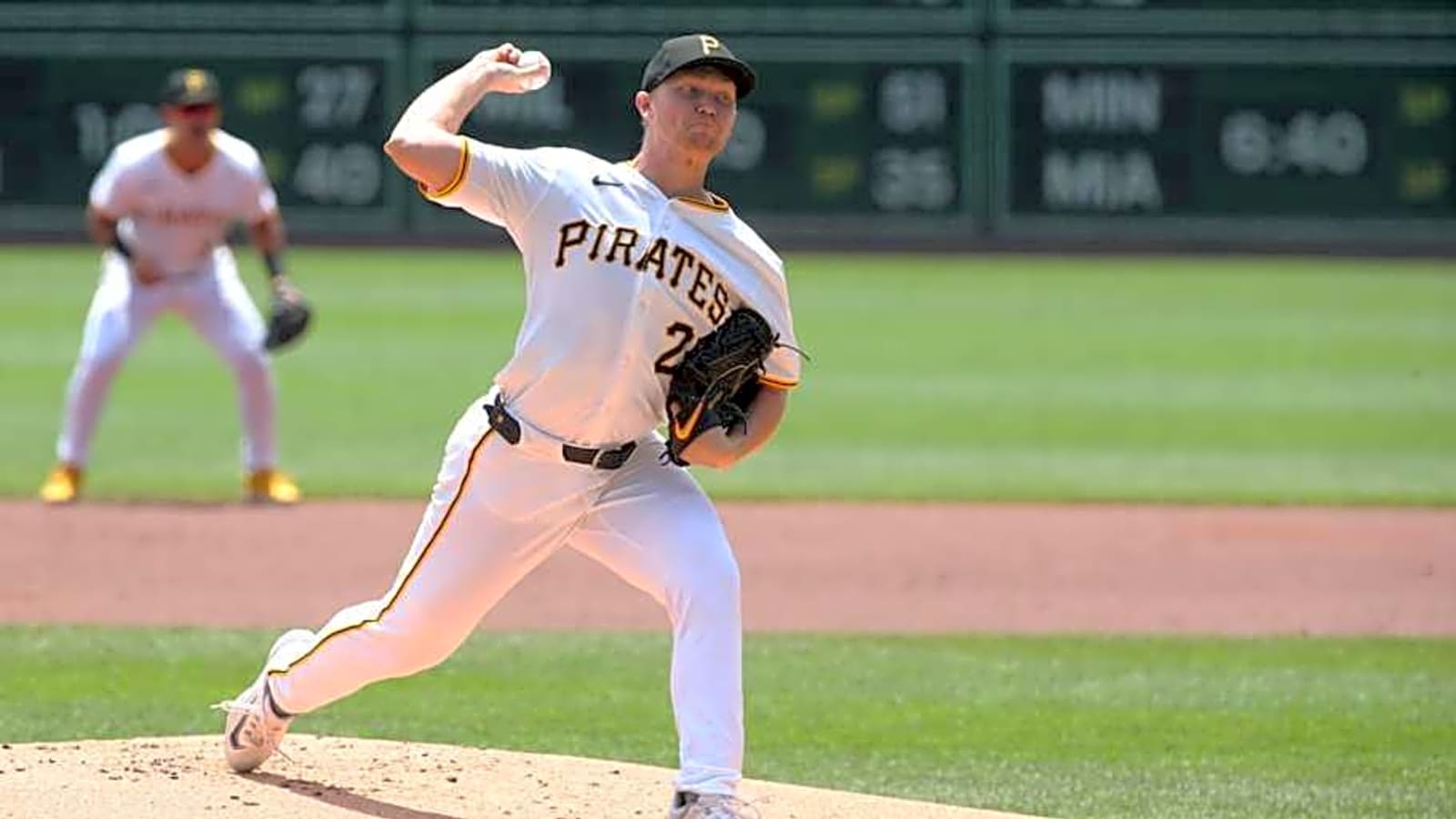 Padres Tabbed as Fit For $77 Million Starting Pitcher in Major Trade Deadline Move