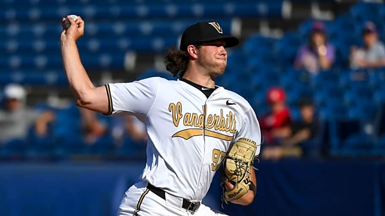 Yankees Could Trade Top Pitching Prospects