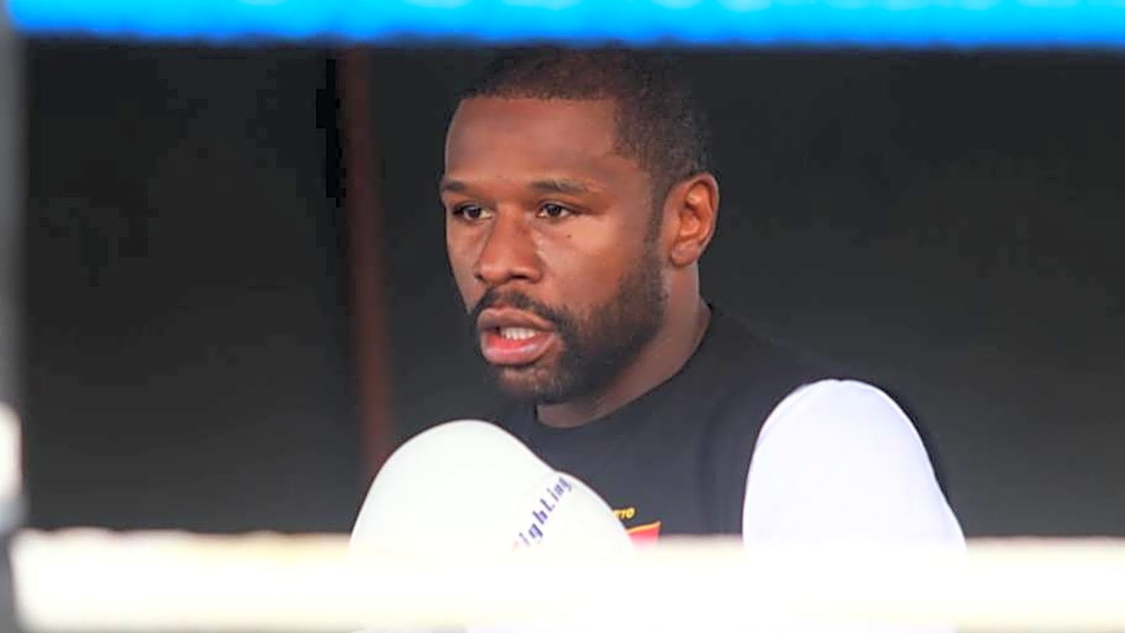 Floyd Mayweather Sparks Return Talks With Latest Training Footage