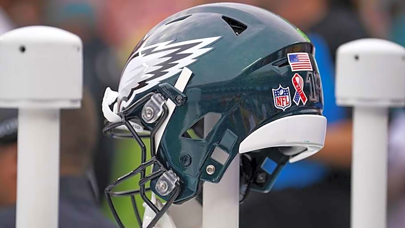 Eagles QB Generating Early Offseason Trade Buzz