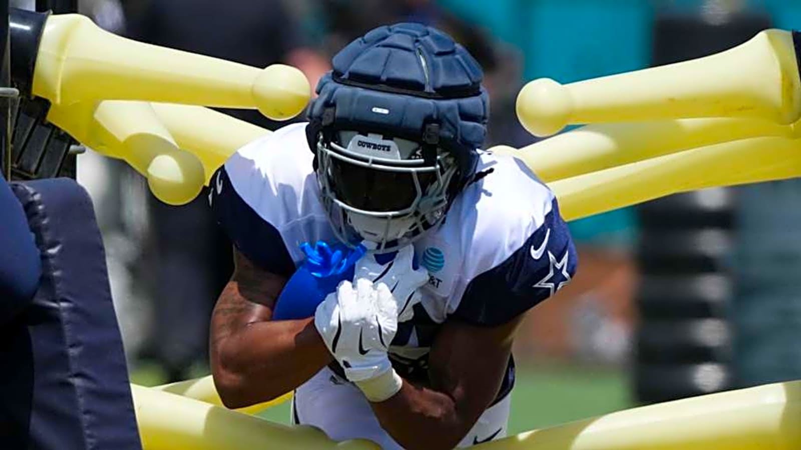 Cowboys HC Brian Schottenheimer gives health update on rookie RB Jaydon Blue