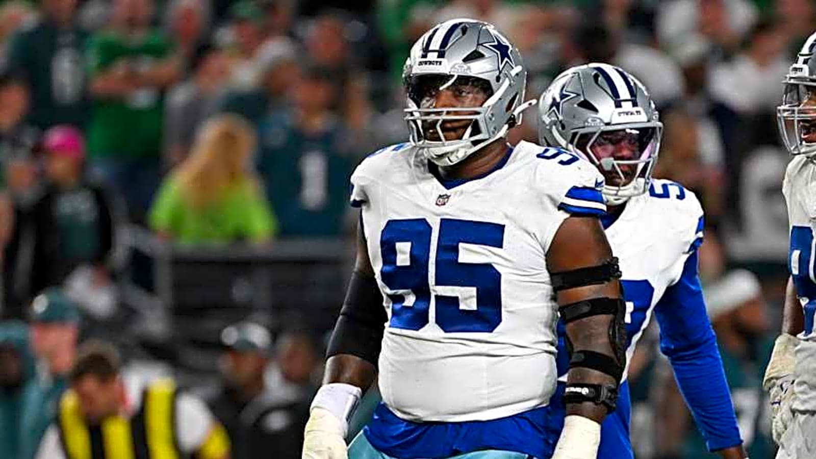 Cowboys&#39; Kenny Clark gives injury update on elbow after Week 7 scare