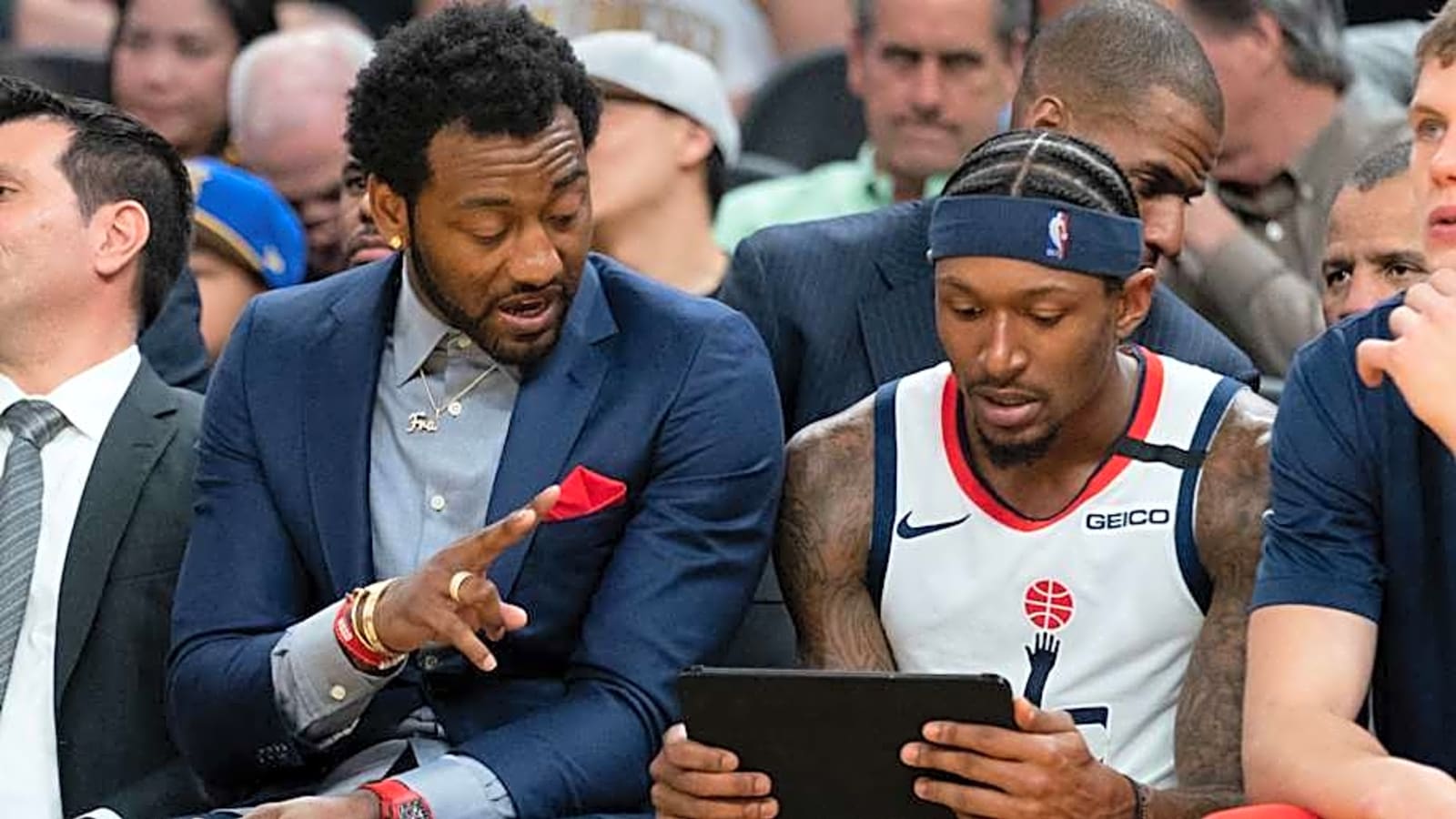 John Wall&#39;s Jersey Could Join These Wizards Legends