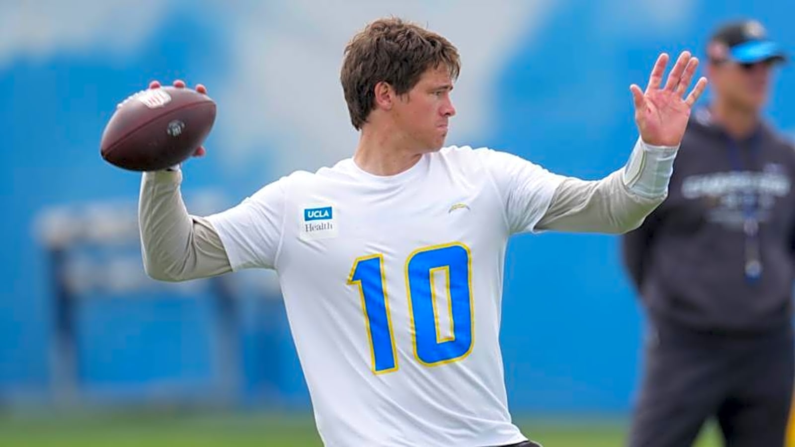 Chargers QB Justin Herbert&#39;s 2025 stat prediction sees a shocking, unlikely twist