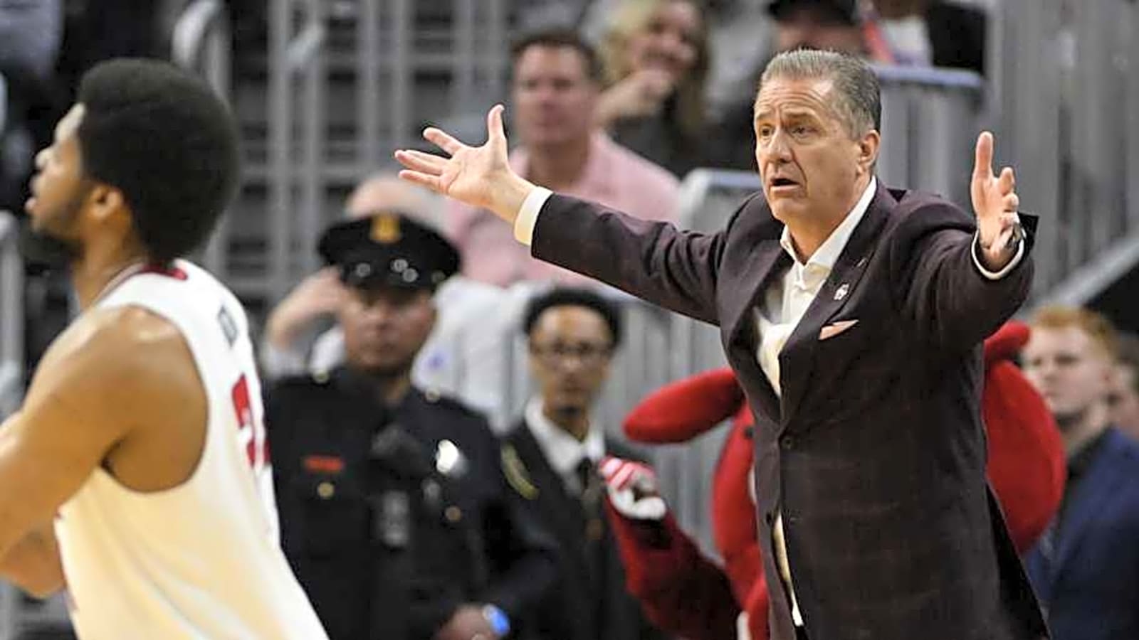 Razorbacks aim for payback against Texas Tech in high-stakes rematch